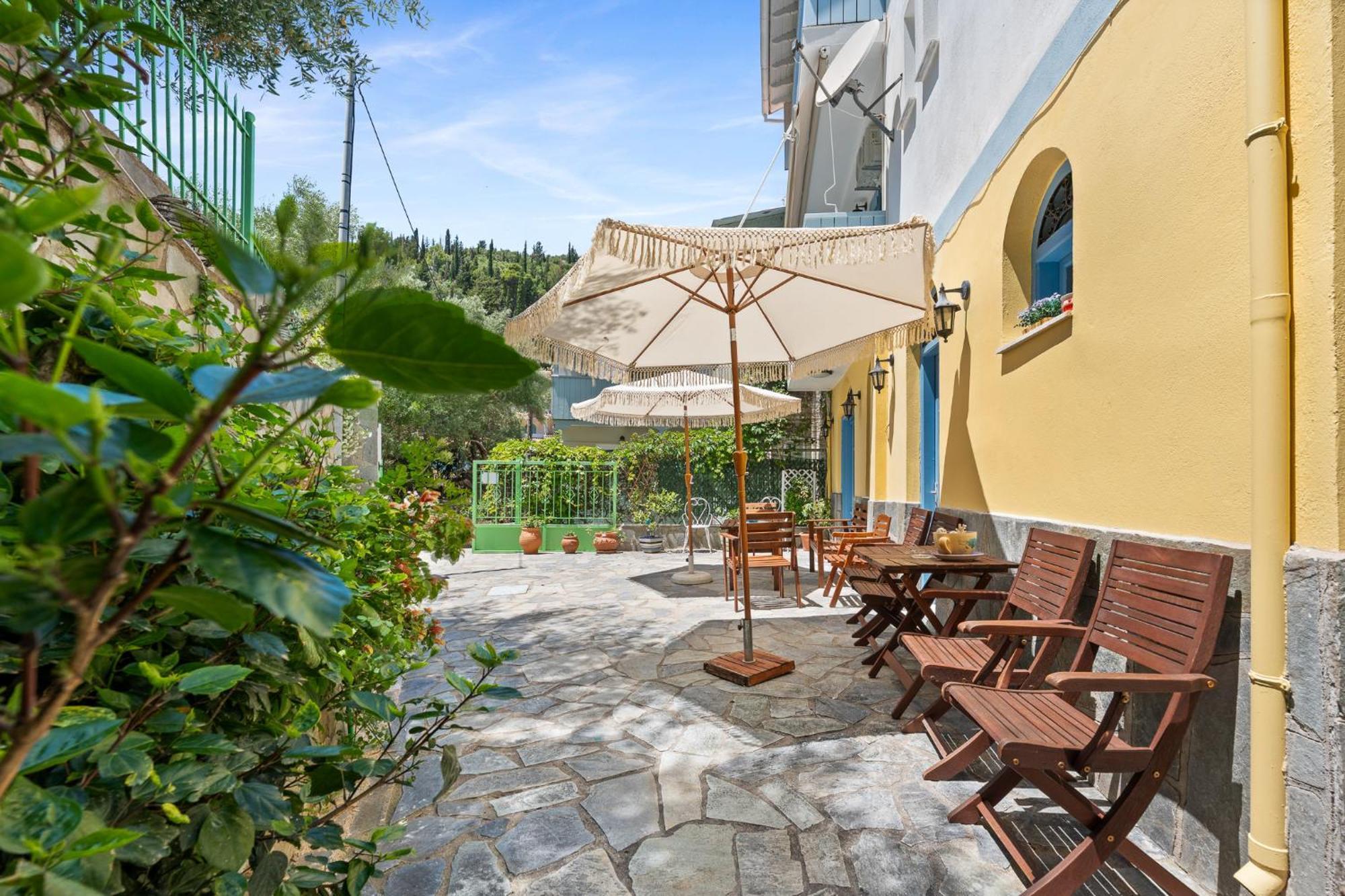 Hotel Selini Áyios Nikítas Esterno foto