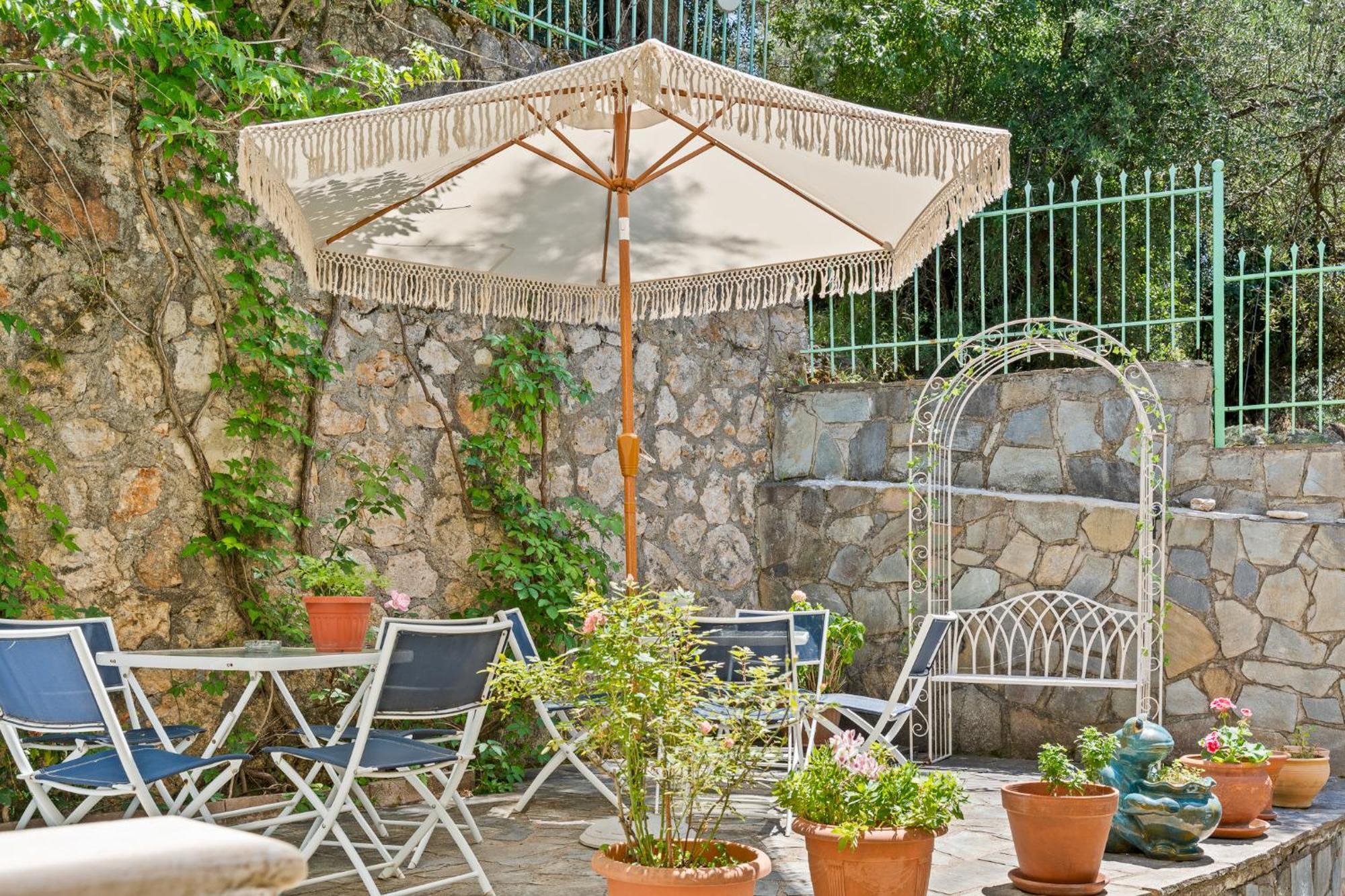 Hotel Selini Áyios Nikítas Esterno foto